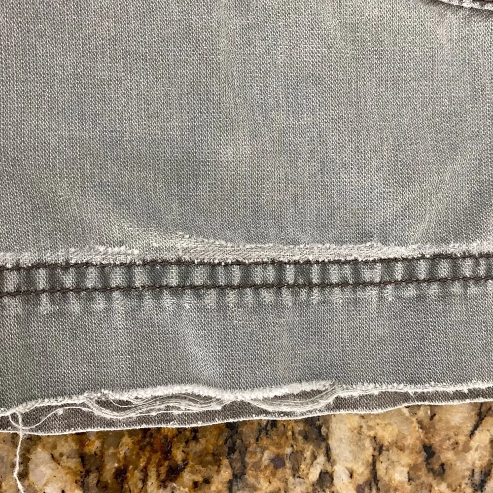 Life Is Good belt loops